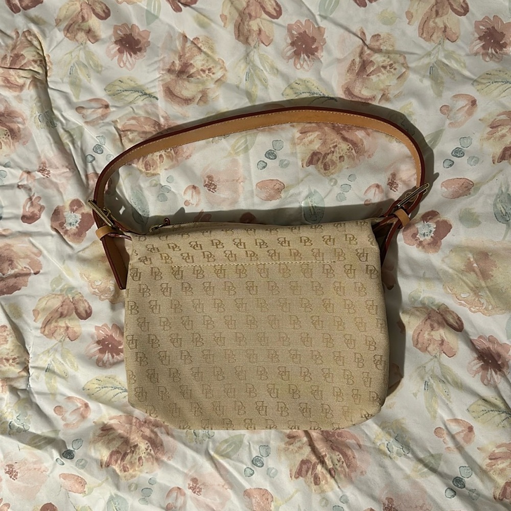 DOONEY & BOURKE Cream Canvas DB Logo Signature Brown Leather Purse